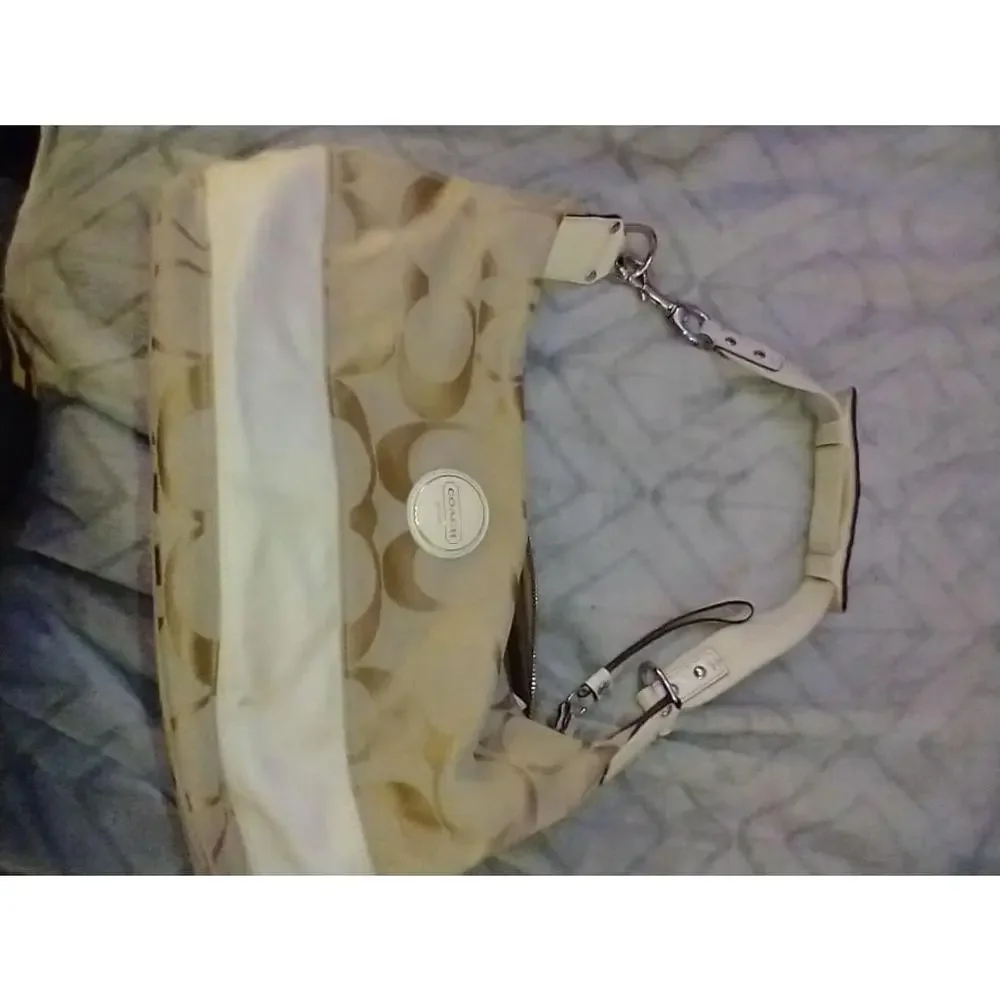 Coach beige hobo bag - Picture 8 of 10